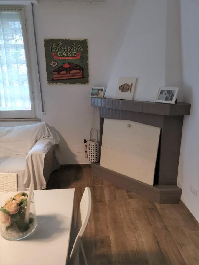 Casa Giulia A 500 Mt Dal Mare Villa มอนเตซิลวาโน ภายนอก รูปภาพ
